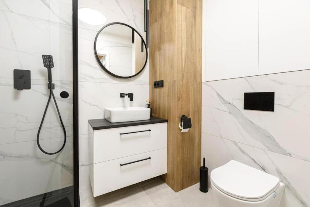 Golden Apartments Wroclaw - Cozy Studio- Odra River&Ksiecia Witolda Bagian luar foto